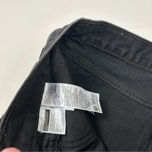 '94 baggy levis black jeans - Picture 3 of 5